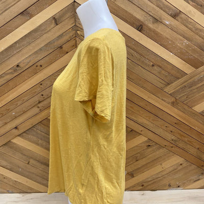 Gap - Women's Tshirts - MSRP $: Yellow-women-MD