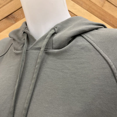 Lululemon - Women's Hoodie - MSRP $148: Green-women-MD