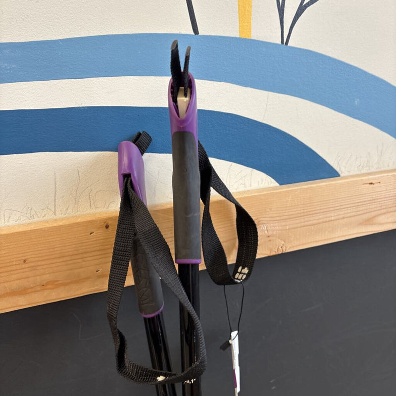 Swix- Cross Country Powder Ski Poles : Black Purple --140 cm