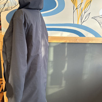 Denver Hayes - Women's Hyper-Dri 1 Mid Length Insulated Jacket - MSRP $199: Black-women-LG