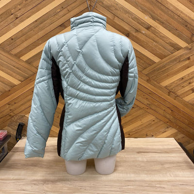 Patagonia - Women's Winter Rays Down Jacket - MSRP $250: Light Blue/Brown-women-MD
