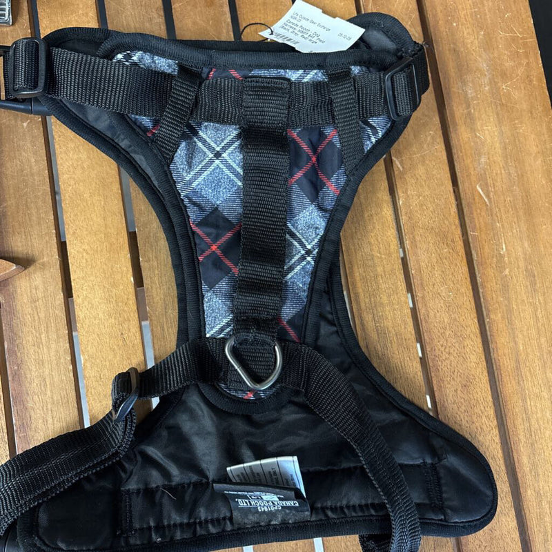 Canada Pooch - Dog Harness- MSRP $45 : Plaid (Black, Gray, Red)-unisex-large