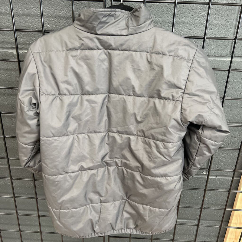 The North Face - Youth Puffer Jacket - MRSP comp $210: Grey/Red-children-MD