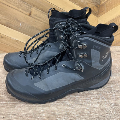 Arc'teryx - Men's Bora Mid GTX Hiking Boots - MSRP $450: Black-men-10.5