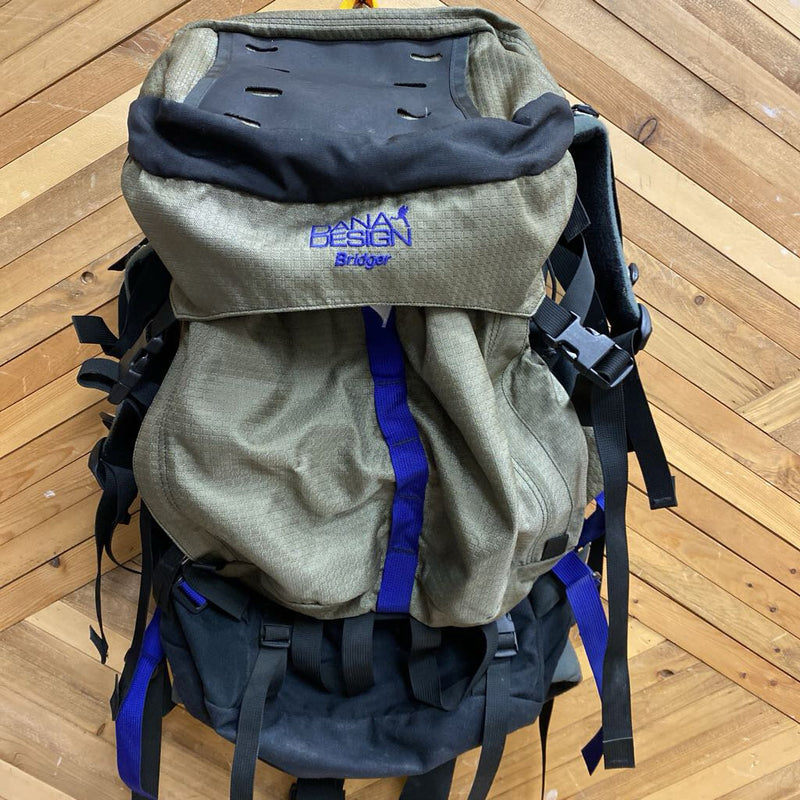 Dana Designs - Bridger Multi-Day Hiking Backpack - MSRP $300: Black/Grey--XS/SM