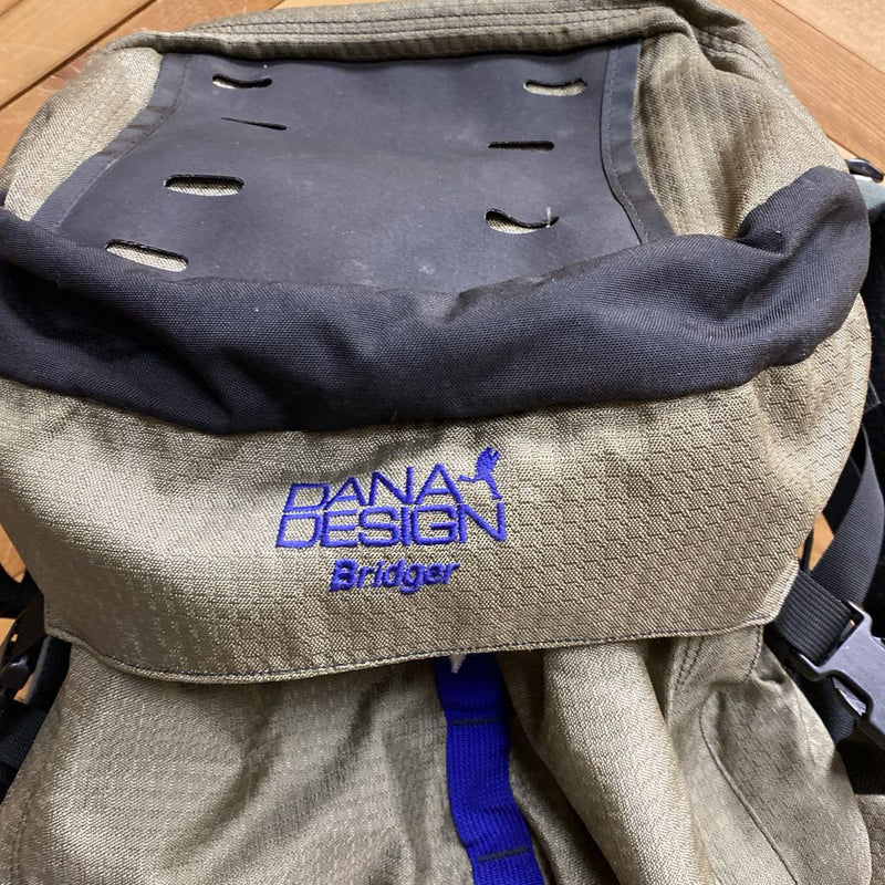 Dana Designs - Bridger Multi-Day Hiking Backpack - MSRP $300: Black/Grey--XS/SM